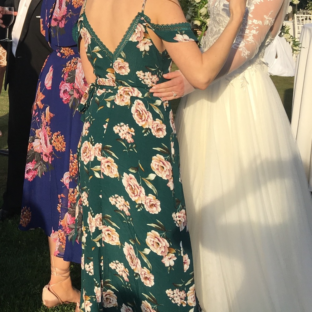 Dress - Picture 2 of 2